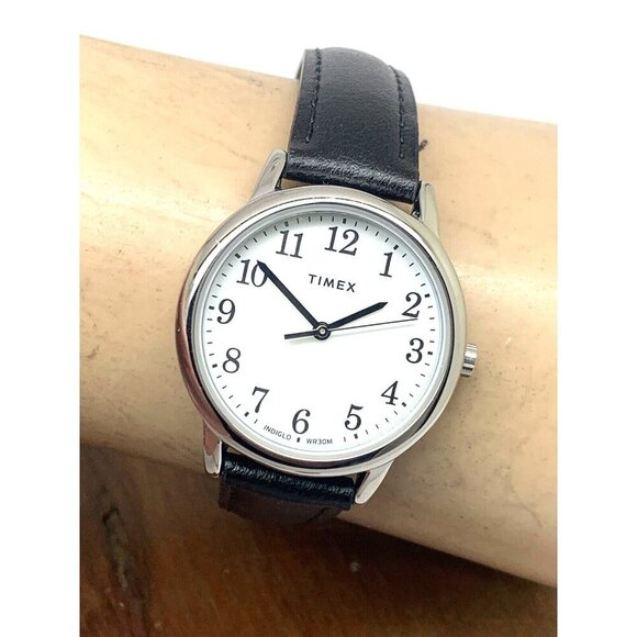Timex Women's Watch TW2V69100 Indiglo Quartz White Dial Black Leather Ba… - Picture 11 of 14